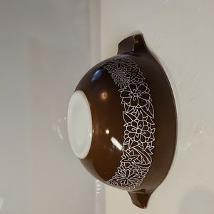 Vintage Pyrex woodland Cinderella nesting mixing bowl 442 -1.5l